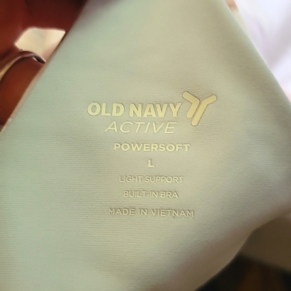 Old Navy Women's Pastel Marble Crop-top - Picture 6 of 6